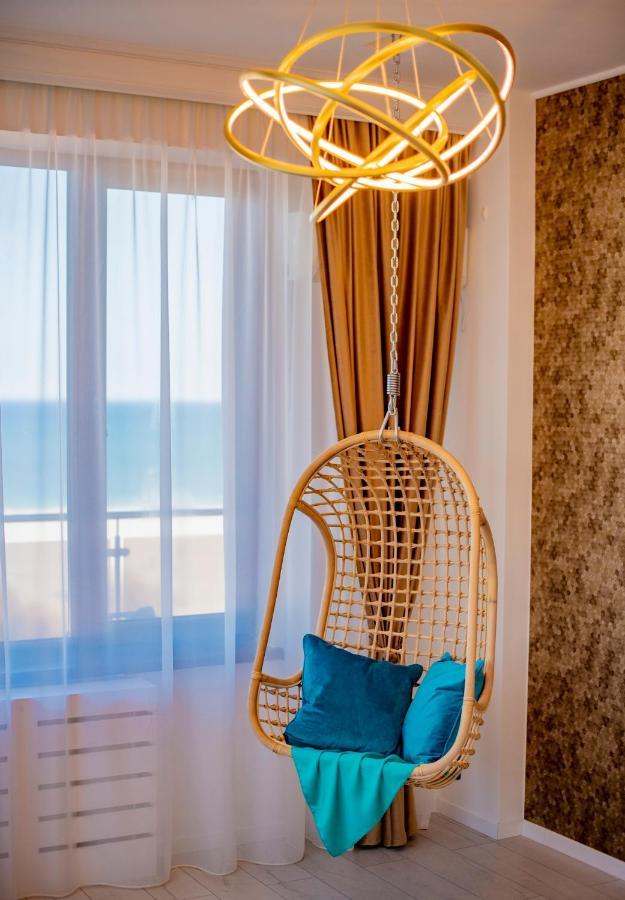 Ferienwohnung Summerland Luxury Velvet Front Sea View Mamaia Exterior foto
