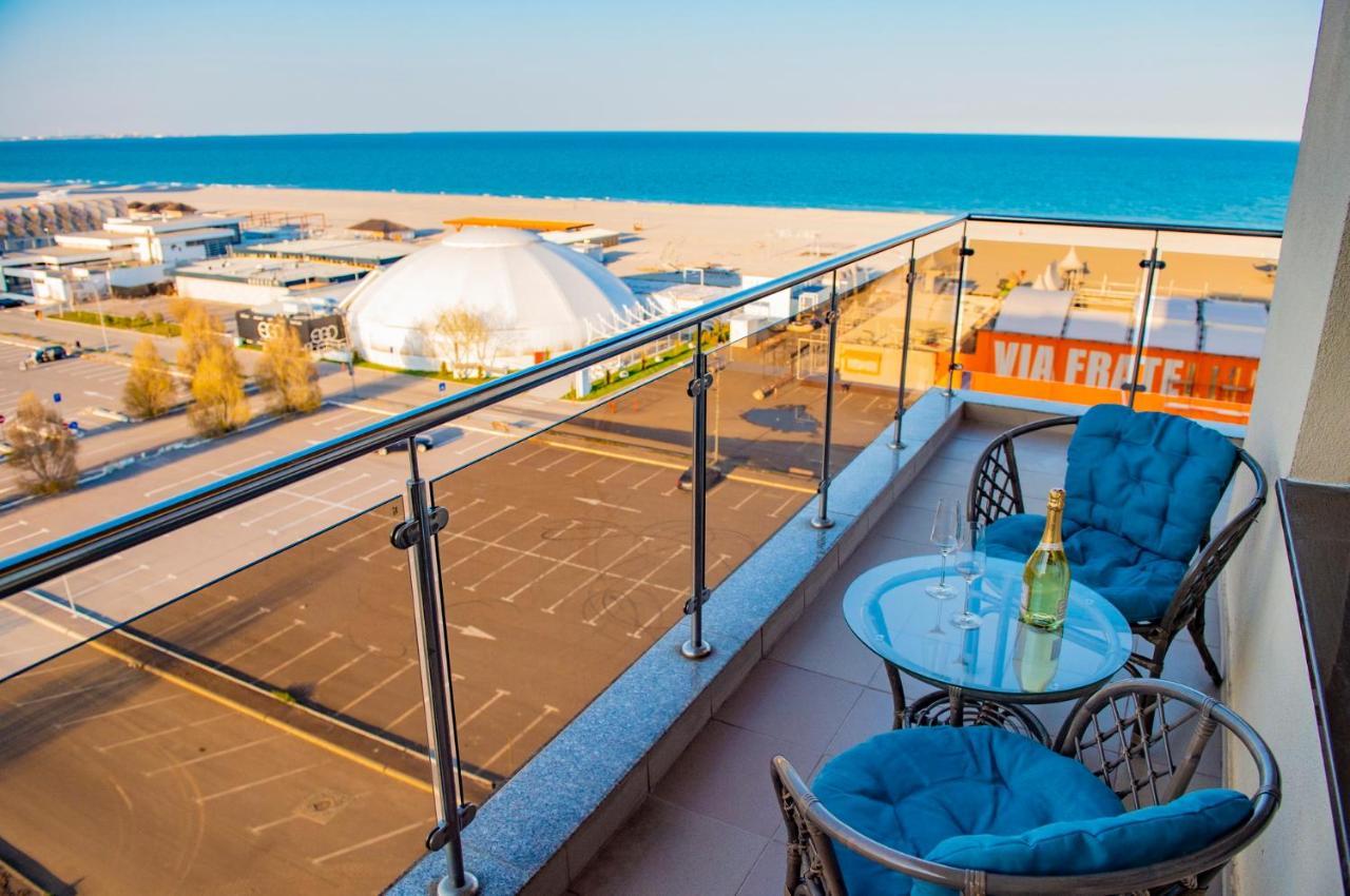 Ferienwohnung Summerland Luxury Velvet Front Sea View Mamaia Exterior foto