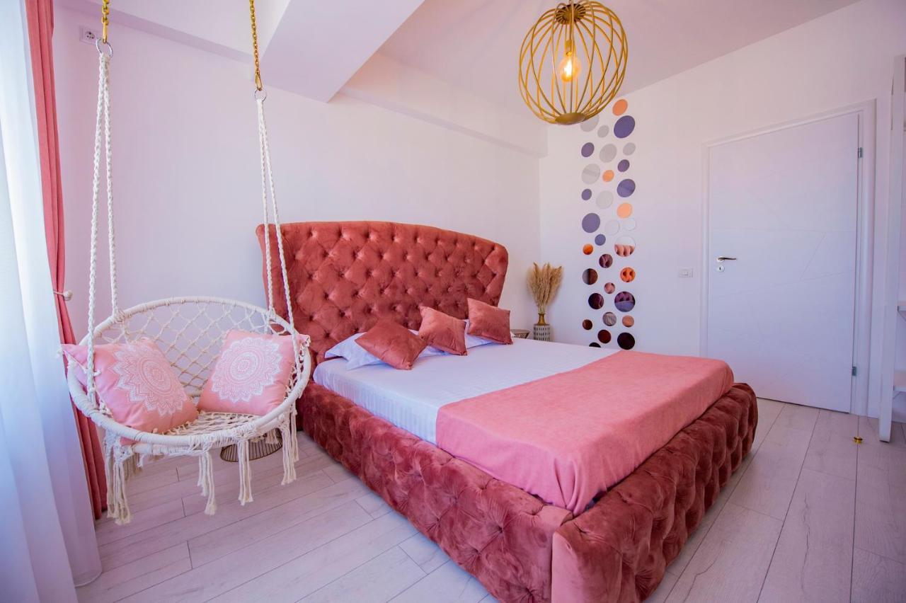 Ferienwohnung Summerland Luxury Velvet Front Sea View Mamaia Exterior foto