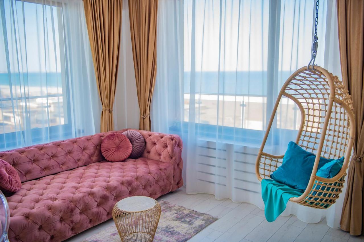 Ferienwohnung Summerland Luxury Velvet Front Sea View Mamaia Exterior foto